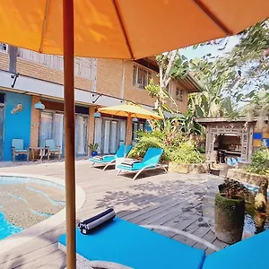 https://the-ayu-dira-heritage-house.ubudhotelsnow.com
