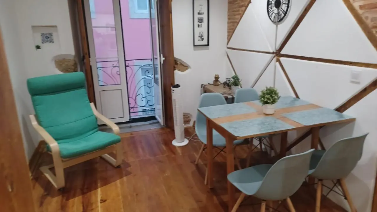 Lisbon Rossio Typical Apartments